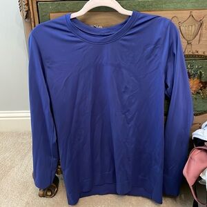 Long sleeve Lululemon top